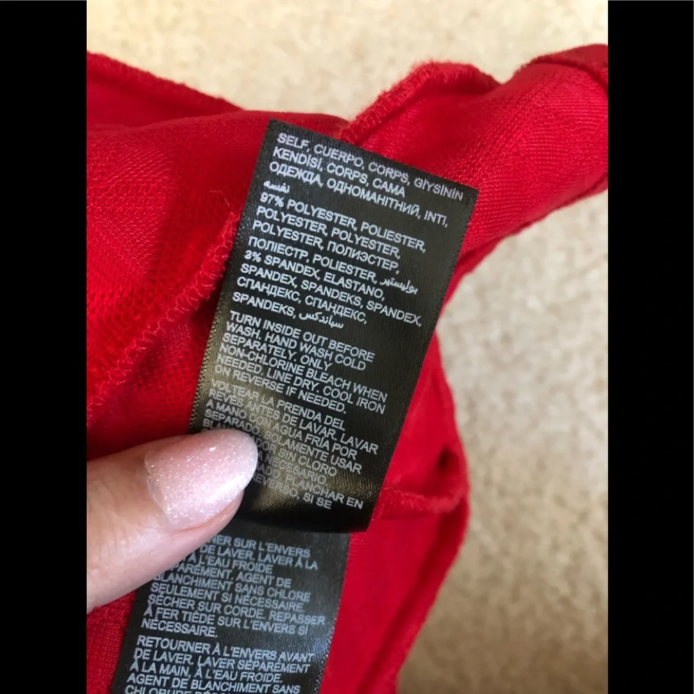 NWT Bebe Red Top - Valentines Day - Picture 5 of 5